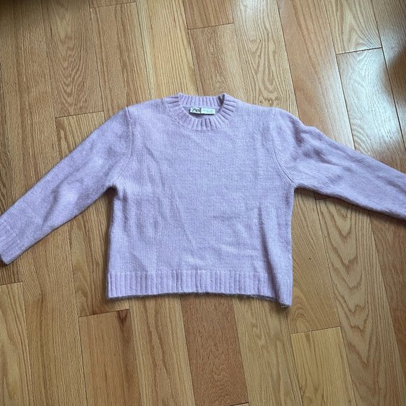 NWOT Cozy pink cropped sweater, Size L - Picture 2 of 5